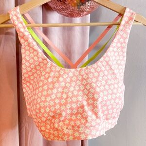 Fabletics Daisy Cross Back Sports Bra (Large)
